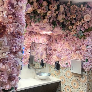 Kalaveras - Bathroom - New Mexican Cuisine Near Me - Long Beach, California