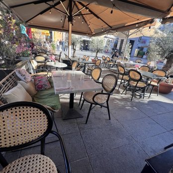 Les Terrasses Du Barjaquer - 5/6/26 FYI. Outdoor seating - Restaurants Near Me - Marseille, 13