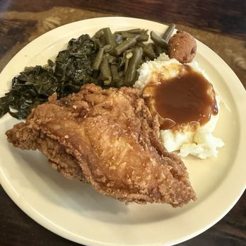 Bevricks Char House Grille - Lunch buffet - American Near Me - Metter, Georgia