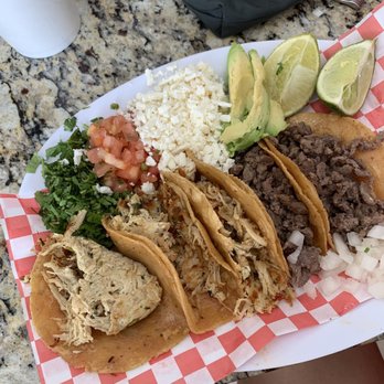 Taco Blvd - Chicken tacos & bistec tacos with all toppings on the side. - Tacos Near Me - San Antonio, Texas Taco Blvd - Chicken tacos & bistec tacos with all toppings on the side. - Tacos Near Me - San Antonio, Texas