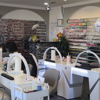 Lavish Nails Spa - Waxing Near Me - Wailuku, Hawaii Lavish Nails Spa - Waxing Near Me - Wailuku, Hawaii