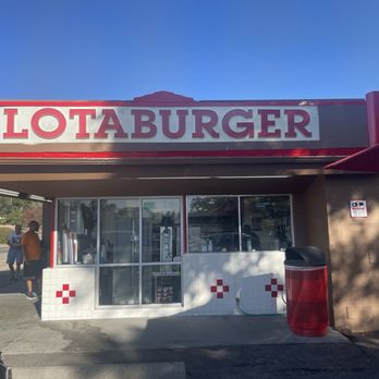Blake's Lotaburger - The place - Burgers Near Me - Santa Fe, New Mexico
