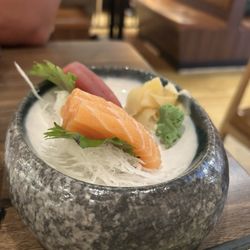Shiki Sushi Bar & Japanese Grill