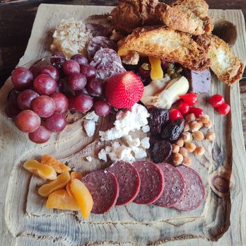 Cordwood - Charcruterie board - New American Near Me - Mount Carmel, Utah