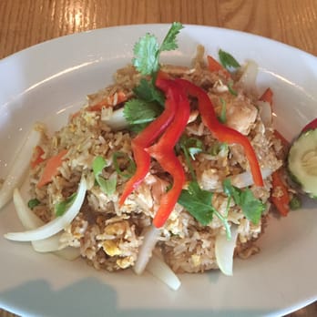 Basil Thai Cuisine - Thai Near Me - Columbia, South Carolina