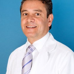 Dr. Arie Benchetrit