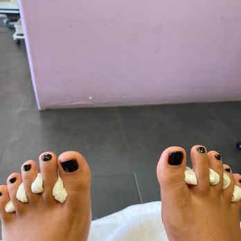 Princess Nail - Pedicure and black nails 3 - Nail Salons Near Me - Los Angeles, California Princess Nail - Pedicure and black nails 3 - Nail Salons Near Me - Los Angeles, California