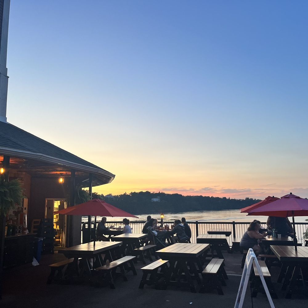 The Silo Restaurant - Beautiful sunset views - Hot Dogs Near Me - Lewiston, New York The Silo Restaurant - Beautiful sunset views - Hot Dogs Near Me - Lewiston, New York