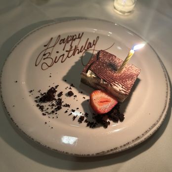 Carmine's - Tiramisu - Italian Near Me - Bellevue, Washington