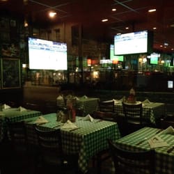 O'Learys - Table area