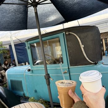Backyard Brew - Iced Nutella mocha (left) and a hot decaf "O Canada" coffee (right) - Coffee & Tea Near Me - Palo Alto, California