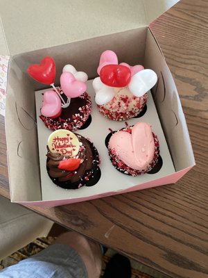 Sweet Box Bakeshop by null
