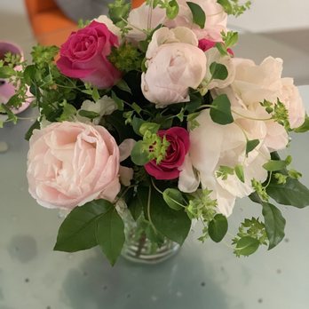 Calabasas Flowers - Florists Near Me