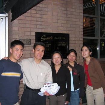 Shaw's Crab House - Shaw's Crab House - Seafood Near Me - Chicago, Illinois Shaw's Crab House - Shaw's Crab House - Seafood Near Me - Chicago, Illinois