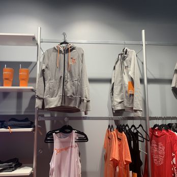 Orangetheory Fitness - Merchandise - Gyms Near Me - Milwaukee, Wisconsin Orangetheory Fitness - Merchandise - Gyms Near Me - Milwaukee, Wisconsin
