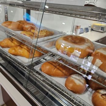 Freddie Peruvian and Latin bakery - Bakes goods - Latin American Near Me - Tamarac, Florida Freddie Peruvian and Latin bakery - Bakes goods - Latin American Near Me - Tamarac, Florida
