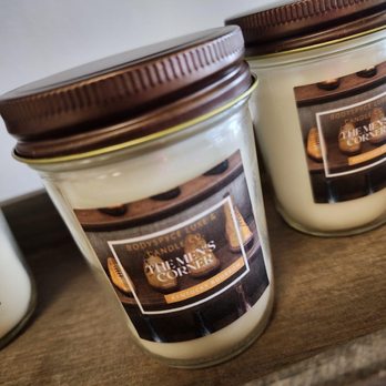 BodySpyce Candle Studio - Men's Corner candle in Kentucky Bourbon - Candle Stores Near Me - Oklahoma City, Oklahoma BodySpyce Candle Studio - Men's Corner candle in Kentucky Bourbon - Candle Stores Near Me - Oklahoma City, Oklahoma