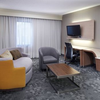 Courtyard by Marriott Cleveland Airport North - Hotels Near Me - North Olmsted, Ohio Courtyard by Marriott Cleveland Airport North - Hotels Near Me - North Olmsted, Ohio