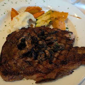 Luna Restaurant - Italian Near Me - Concord, California Luna Restaurant - Italian Near Me - Concord, California