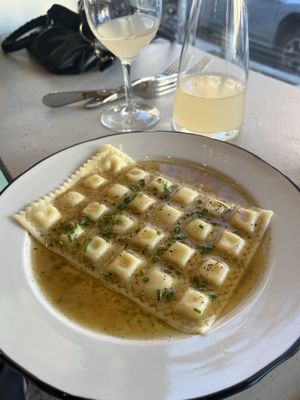 Supérette by null