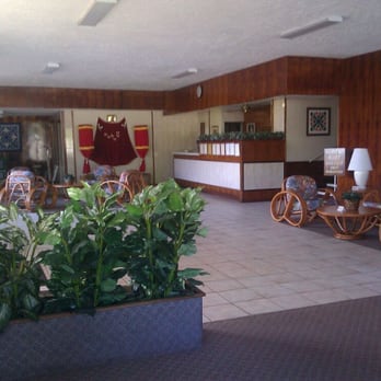 SCP Hilo Hotel - Lobby&front desk w/the restaurant on the side lol - Hotels Near Me - Hilo, Hawaii SCP Hilo Hotel - Lobby&front desk w/the restaurant on the side lol - Hotels Near Me - Hilo, Hawaii