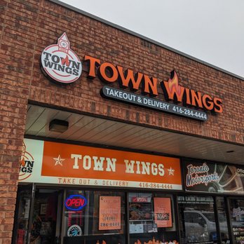 Town Wings - Outside the store - Chicken Wings Near Me - Toronto, Ontario