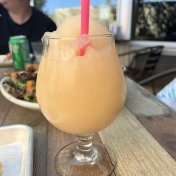 Mountains Walking Brewery & Pub - Tropical seltzer slush - Breweries Near Me - Bozeman, Montana