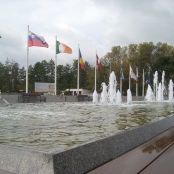Solne Miasto - Plac z fontannami przy obiekcie - Recreation Centers Near Me - Wieliczka, Massachusetts