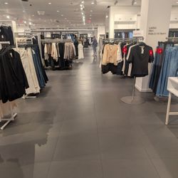 H&M