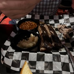 user provided Elmer's BBQ photo