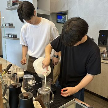 Coffee2Me - Coffee & Tea Near Me - Los Angeles, California Coffee2Me - Coffee & Tea Near Me - Los Angeles, California