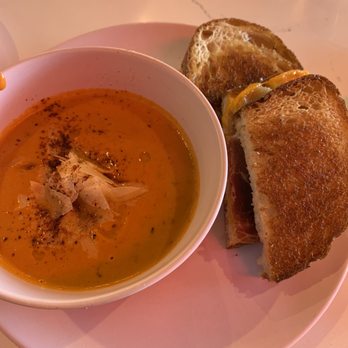 Cafe Lola - Grilled cheese and tomato bisque - Cafes Near Me - Henderson, Nevada Cafe Lola - Grilled cheese and tomato bisque - Cafes Near Me - Henderson, Nevada