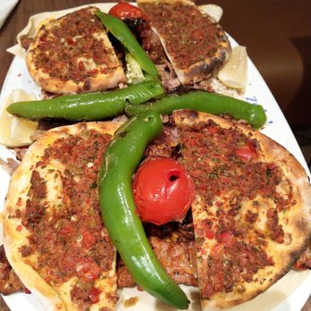 Restaurant Istanbul - Nr.101 烤肉串全餐 (在披薩餅下面是各式的烤肉串 好吃 推薦) - Turkish Near Me - Mannheim, BW Restaurant Istanbul - Nr.101 烤肉串全餐 (在披薩餅下面是各式的烤肉串 好吃 推薦) - Turkish Near Me - Mannheim, BW
