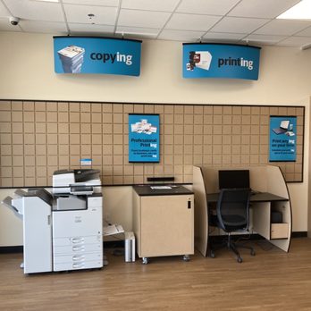 The UPS Store - Lobby - Shipping Centers Near Me - Columbia, South Carolina