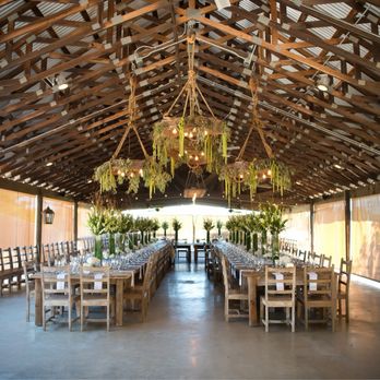 Occasional Days - Wedding reception floral arrangements and floral decor - Florists Near Me Occasional Days - Wedding reception floral arrangements and floral decor - Florists Near Me