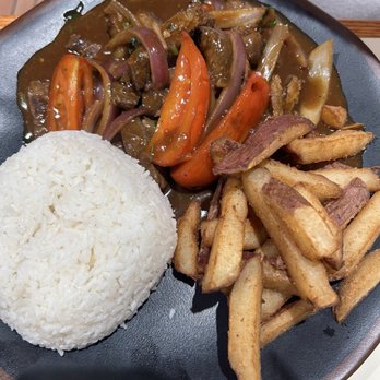 Simple Peruvian - Lomo salteado - Peruvian Near Me - Ridgewood, New York