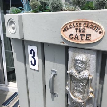 Beach Plum Resort - gate to front door - Hotels Near Me - Montauk, New York