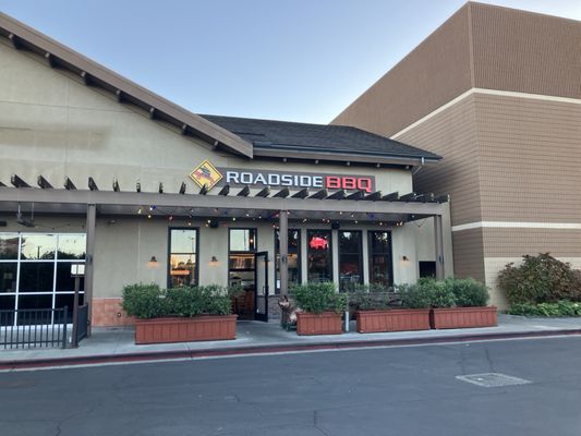 Roadside BBQ by null