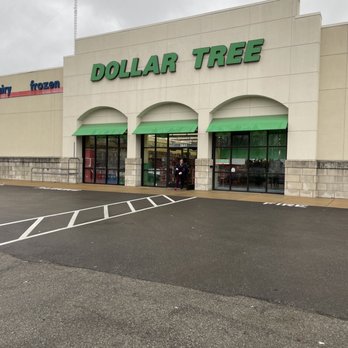 Dollar Tree - Front entrance...easy access at Lemay Ferry & Reavis Barracks - Discount Store Near Me - St. Louis, Missouri Dollar Tree - Front entrance...easy access at Lemay Ferry & Reavis Barracks - Discount Store Near Me - St. Louis, Missouri