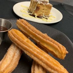 Gatsby's Grill - Churros