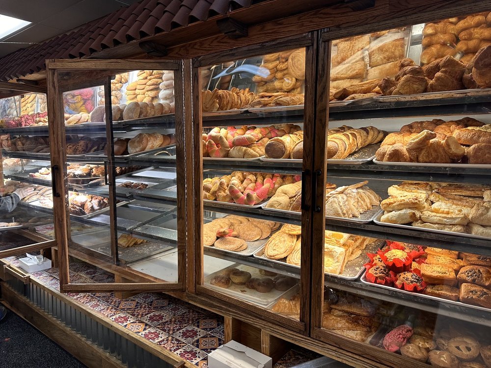 LA FLOR DE PUEBLA Updated October 2024 47 Photos & 64 Reviews