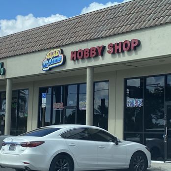 Davie Town Plaza - Shopping Centers Near Me - Davie, Florida