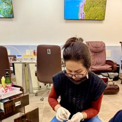 Amy's Nails - Hard at work