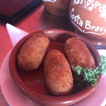 Costa Brava - Croquetas de jamon - Tapas Bars Near Me - San Diego, California