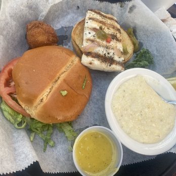 Capt's Table - Mahi Mahi (Grilled) with a side of cheese grits ( fresh and I enjoyed) - Seafood Near Me - Panama City, Florida