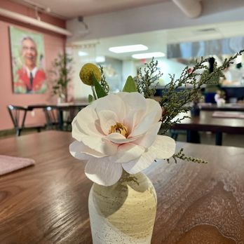 Lady Elaine - Open kitchen - Mediterranean Near Me - Honolulu, Hawaii Lady Elaine - Open kitchen - Mediterranean Near Me - Honolulu, Hawaii