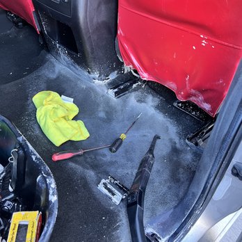 ZEE's Detailing - Paint spill clean up - Auto Detailing Near Me