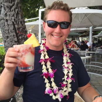 The Beach Bar - Lava flow!!! - Bars Near Me - Honolulu, Hawaii