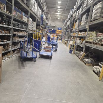Lowe's Home Improvement - Inside - Hardware Stores Near Me - Somerset, Pennsylvania