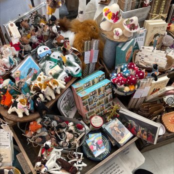 FiG Curated Living - Flowers & Gifts Near Me - Ojai, California FiG Curated Living - Flowers & Gifts Near Me - Ojai, California